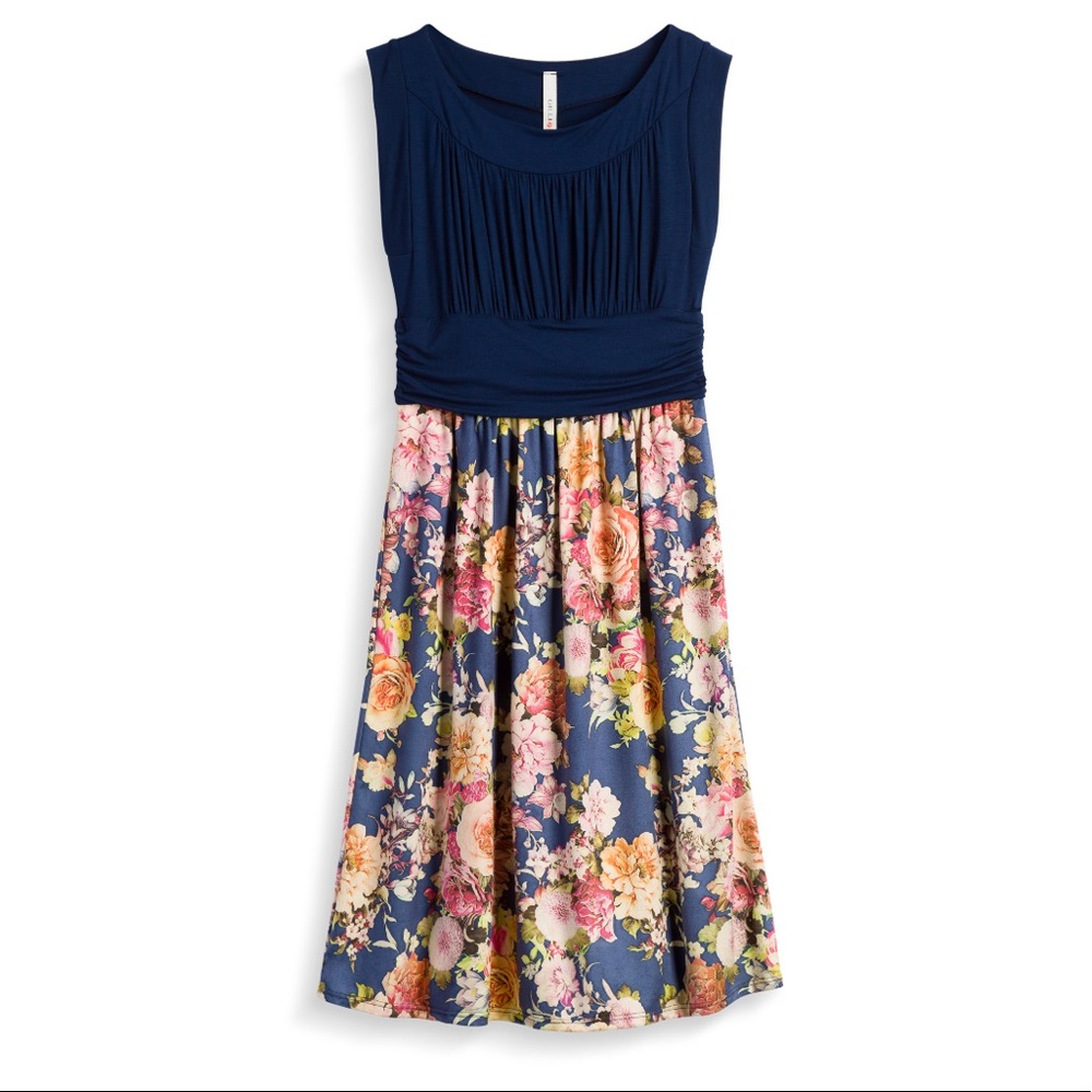 Gilli Kamile Knit Maternity Dress